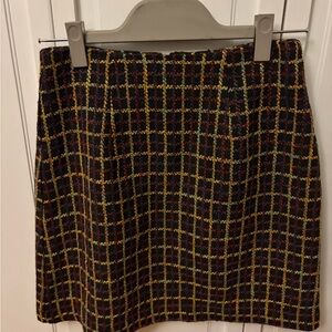 Chic and preppy mini skirt